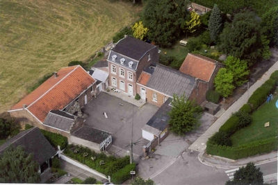 Batiment École de pousset 1